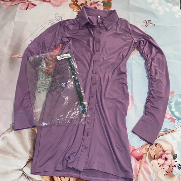 🎉HostPick🎉Woman’s Ruched Dress Purple Small - Picture 8 of 10